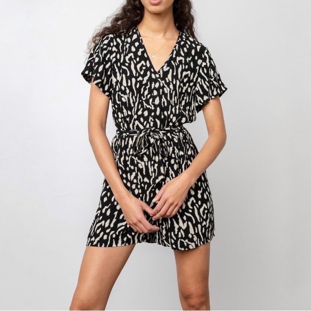 Rails | Sophia Romper Black Abstract Cheetah Animal Print Size XS